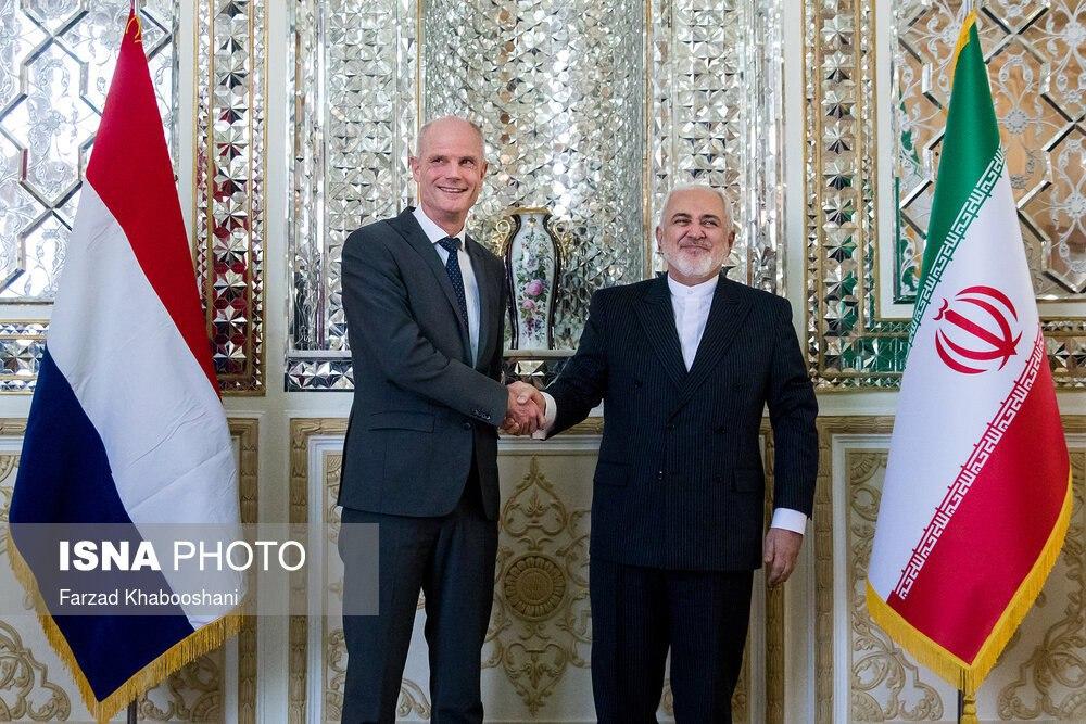 Iran, Netherlands Discuss Mideast Developments in Tehran