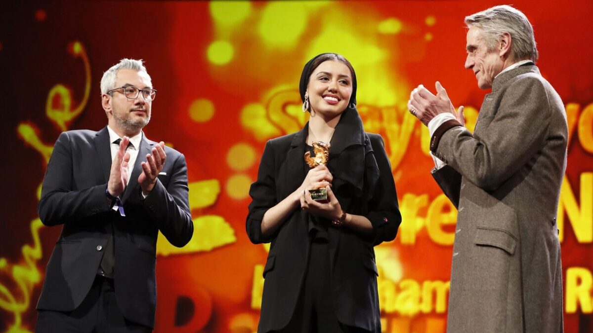 Iranian Filmmaker Wins Golden Bear At Berlin Film Festival - Iran Front ...