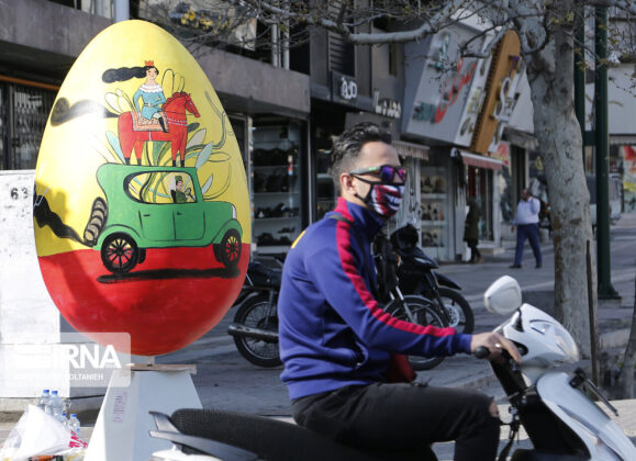 Tehran Gets More Colourful for Nowruz Despite Corona Outbreak 4