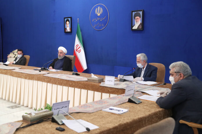 Iran President Hails Science, Technology Parks for Help in Coronavirus Battle