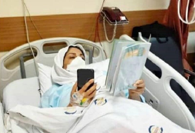 Bedridden Iranian Teacher Hailed for Teaching Students Online