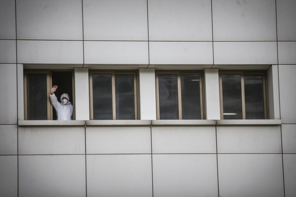 COVID-19 in Iran Daily Death Toll Continues to Decline