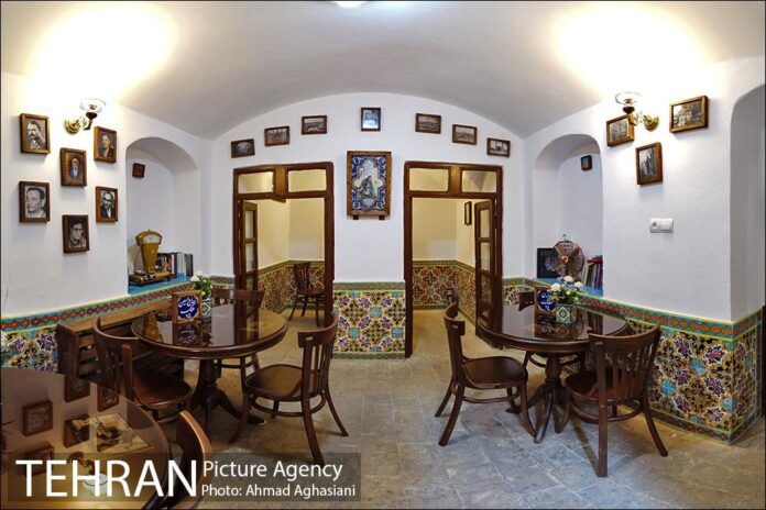 Century-Old Café in Tehran, Popular Hangout for Book Readers