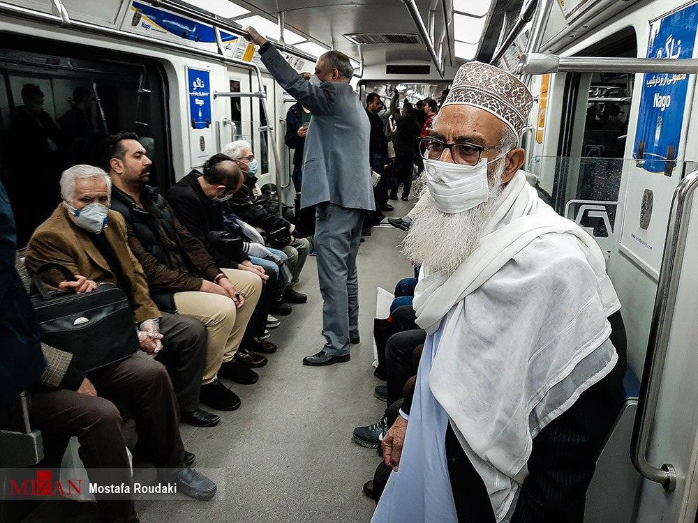 Iran Makes It Compulsory for Subway Commuters to Wear Mask