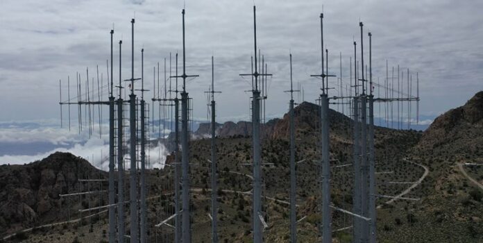 Iran Unveils Two Modern Strategic Radar Systems 1