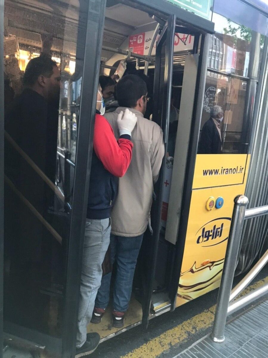 Iranian People Warned against Taking COVID-19 Issue Lightly