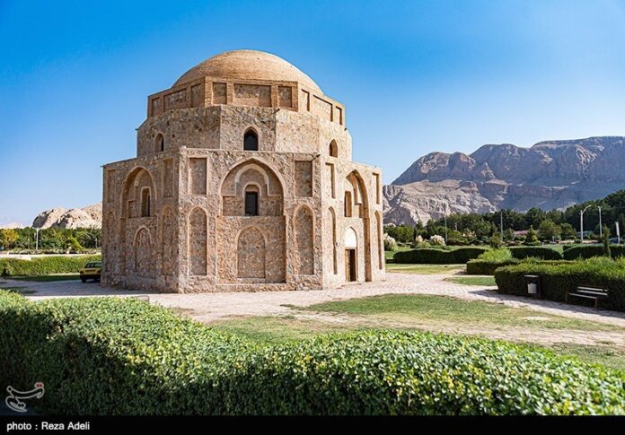 Jabalieh Dome; An Ancient Stone Building Made with Camel Milk 1
