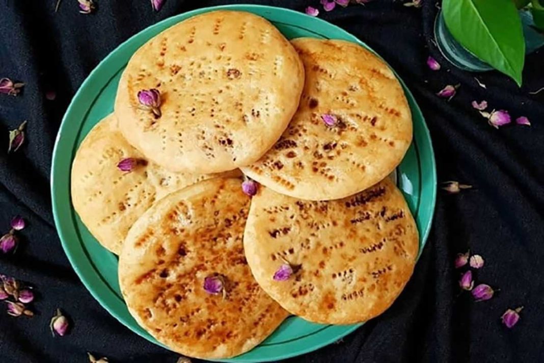 Fatir; A Sweet Iranian Bread for Breakfast