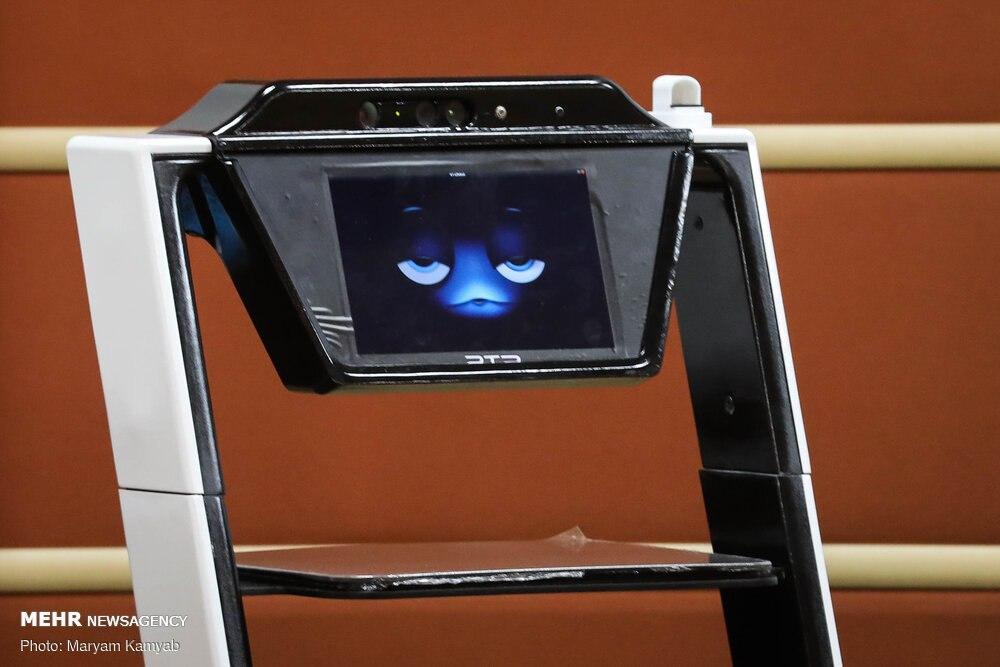 First Iranian LifeBot Medical Robot Unveiled in Tehran 2