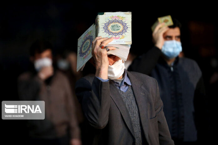 Iranians Attend 'Qadr Night' Rituals While Observing Health Protocols 4