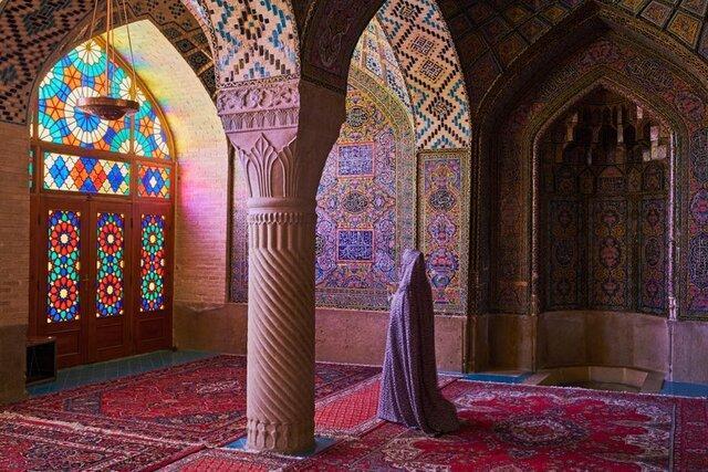 US Magazine Asvises Tourists to Visit Iran’s Pink Mosque