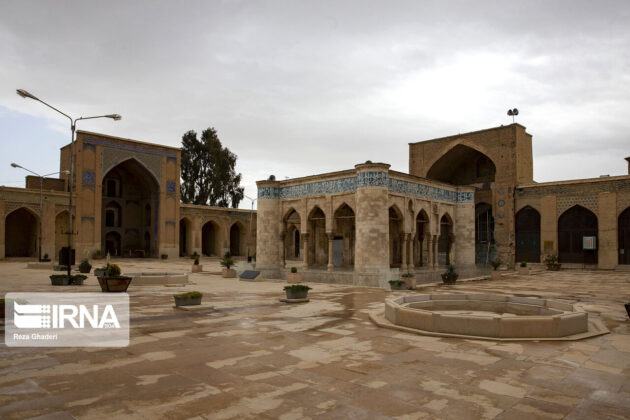 Atigh Grand Mosque of Shiraz 10