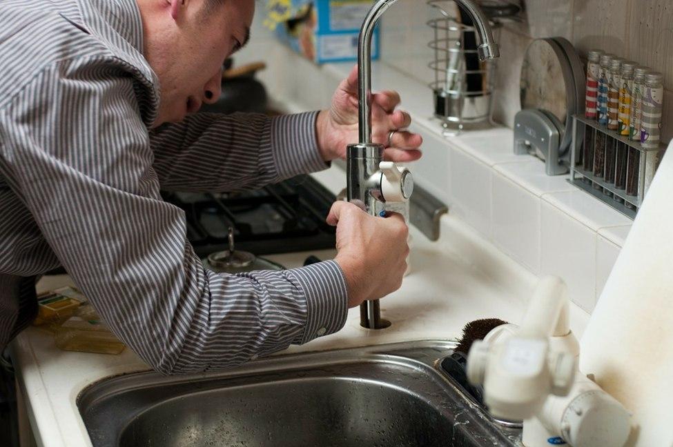 How to Find a Cheap Plumber
