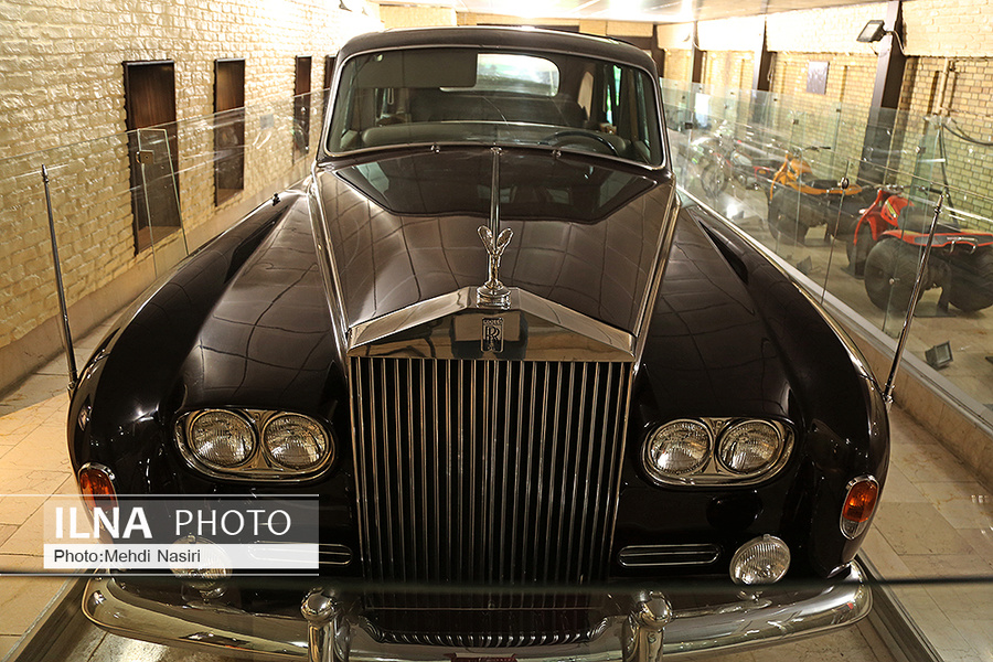 Vintage Car Collection of Niavaran Palace 3