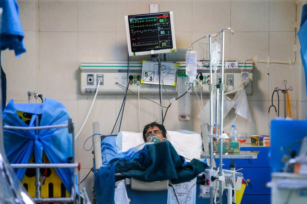 Over 300,000 Iranians Infected by Coronavirus: Ministry