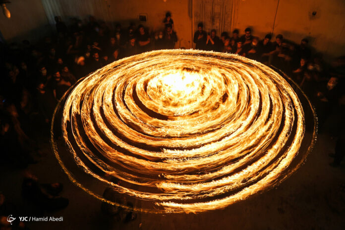 Torch-Carrying Muharram Tradition Observed in Qom