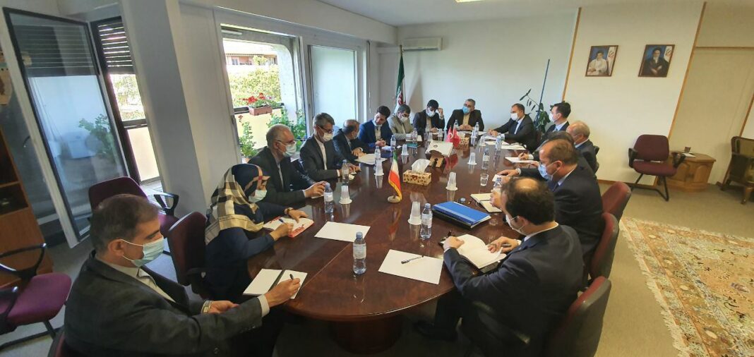 Iranian, Turkish Diplomats Meet in Geneva