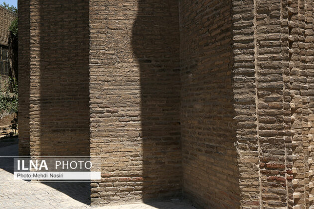 Persian Architecture in Photos: Tughrul Tower