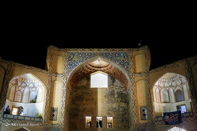 Fabulous Gateway to Isfahan 1