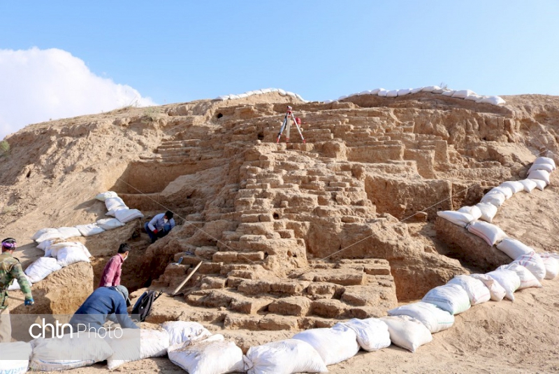 Remains of Ancient Fortress Unearthed in Northeast Iran