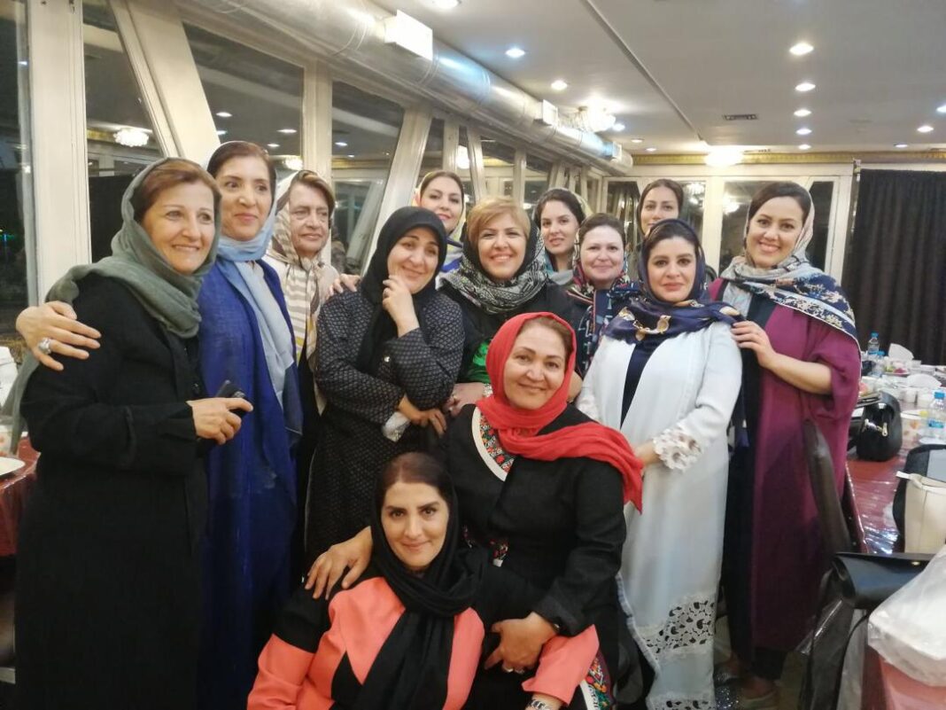 Iranian Women Entrepreneurs Recognized for Innovative Activities