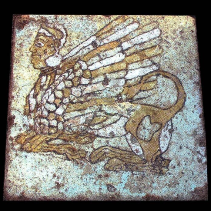 Switzerland Returns 2800-Year-Old Smuggled Glazed Bricks to Iran