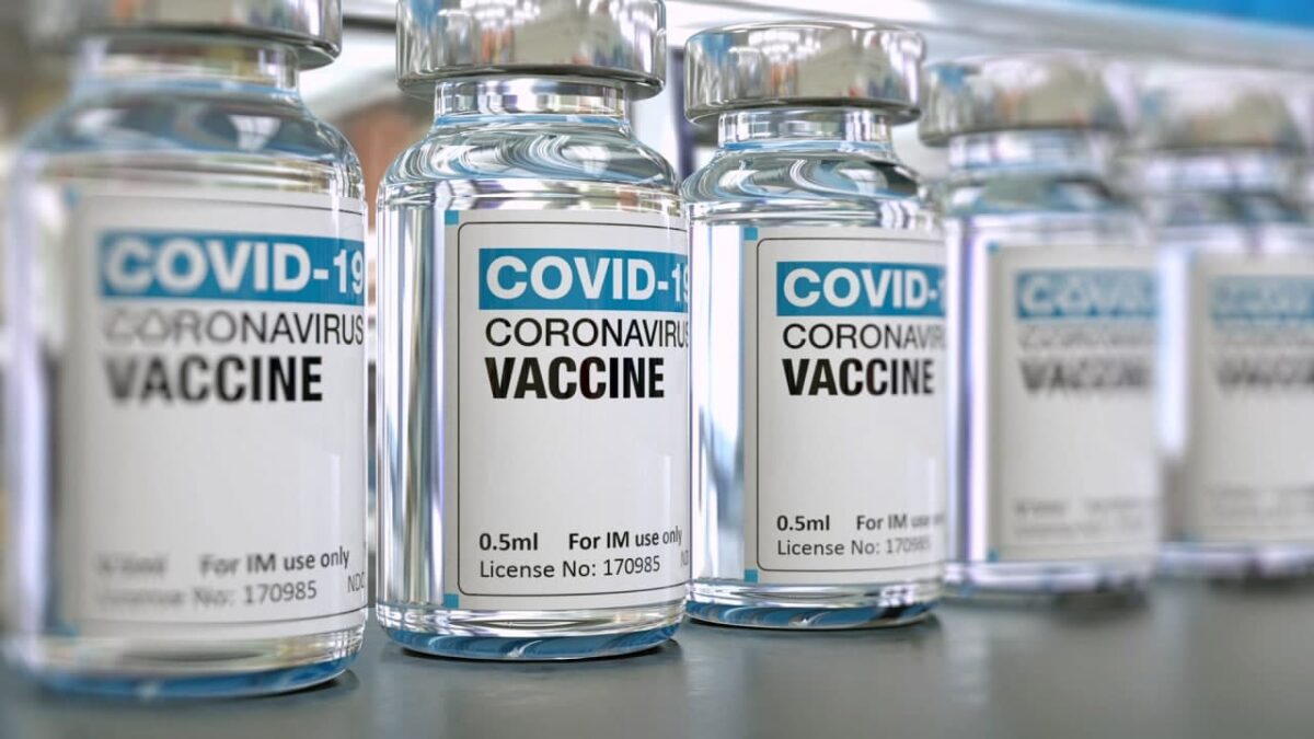 US Blocking Iran's Purchase of COVID-19 Vaccine: Top Banker 1 US Blocking Iran's Purchase of COVID-19 Vaccine: Top Banker