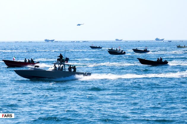 Naval Parade in Persian Gulf Marks Anniv. of IRGC Seizure of US Navy Boats