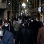 Shopping at Tehran Grand Bazaar in Defiance of COVID-19 Protocols