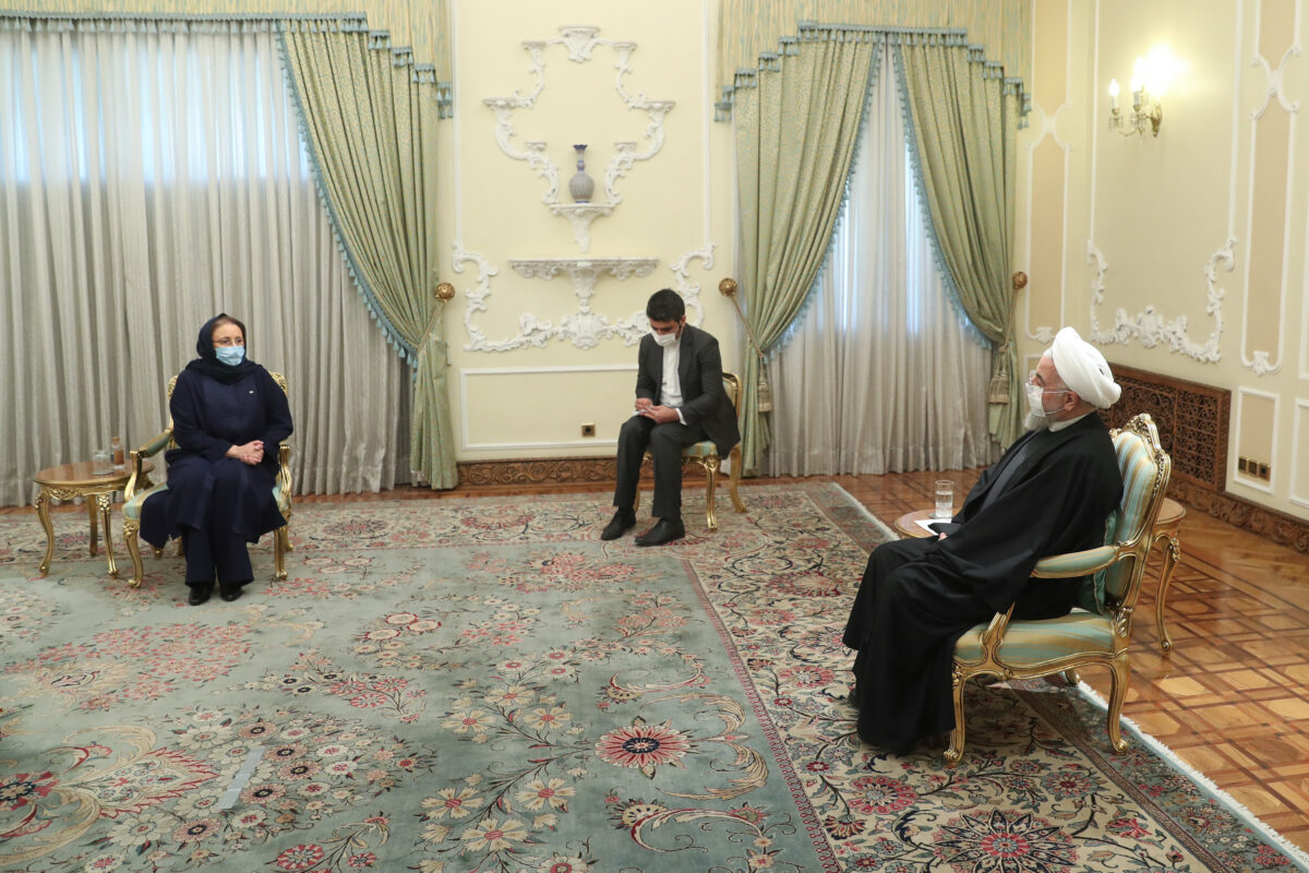 Tehran Offers to Share with Romania Its Experience in Fight against COVID-19