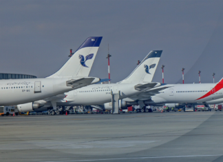 Iran Bans All Flights to/from India, Pakistan to Contain COVID-19