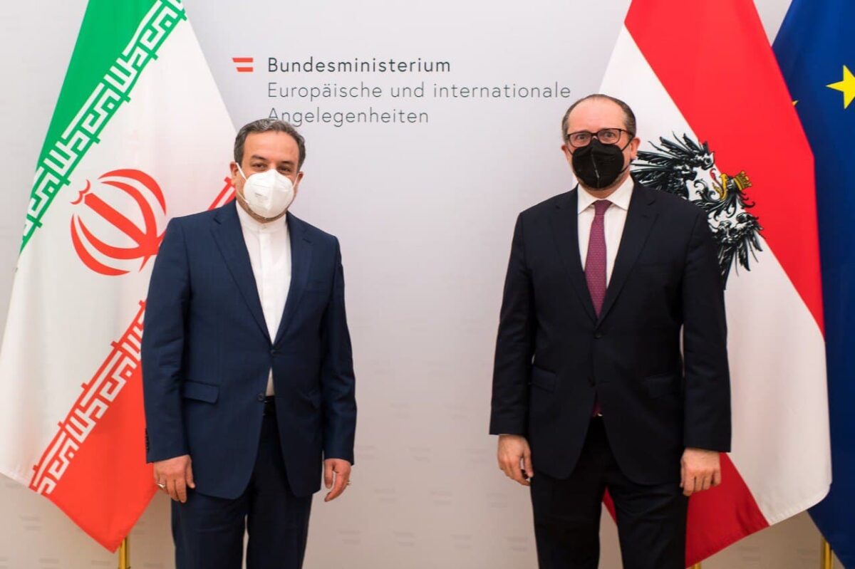 Iranian Diplomat, Austrian FM Meet in Vienna ahead of Friday Nuclear Talks