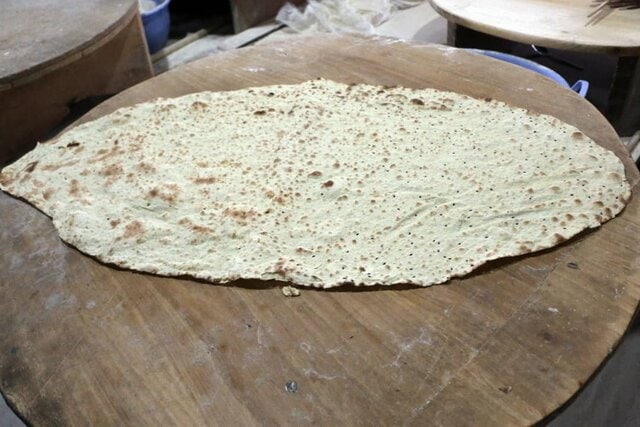 Osku Bread: One of the Most Delicious Traditional Breads in Iran