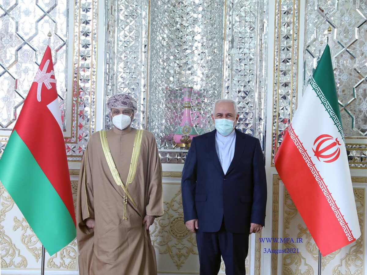 Zarif Meets Omani Counterpart in Tehran on His Last Day in Office
