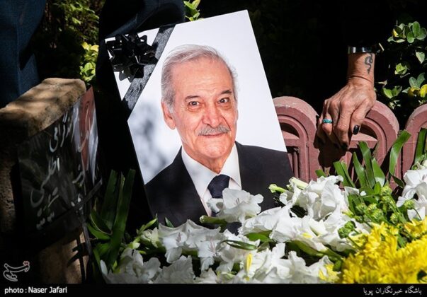 Prominent Iranian Actor Dies of COVID-19, laid to rest