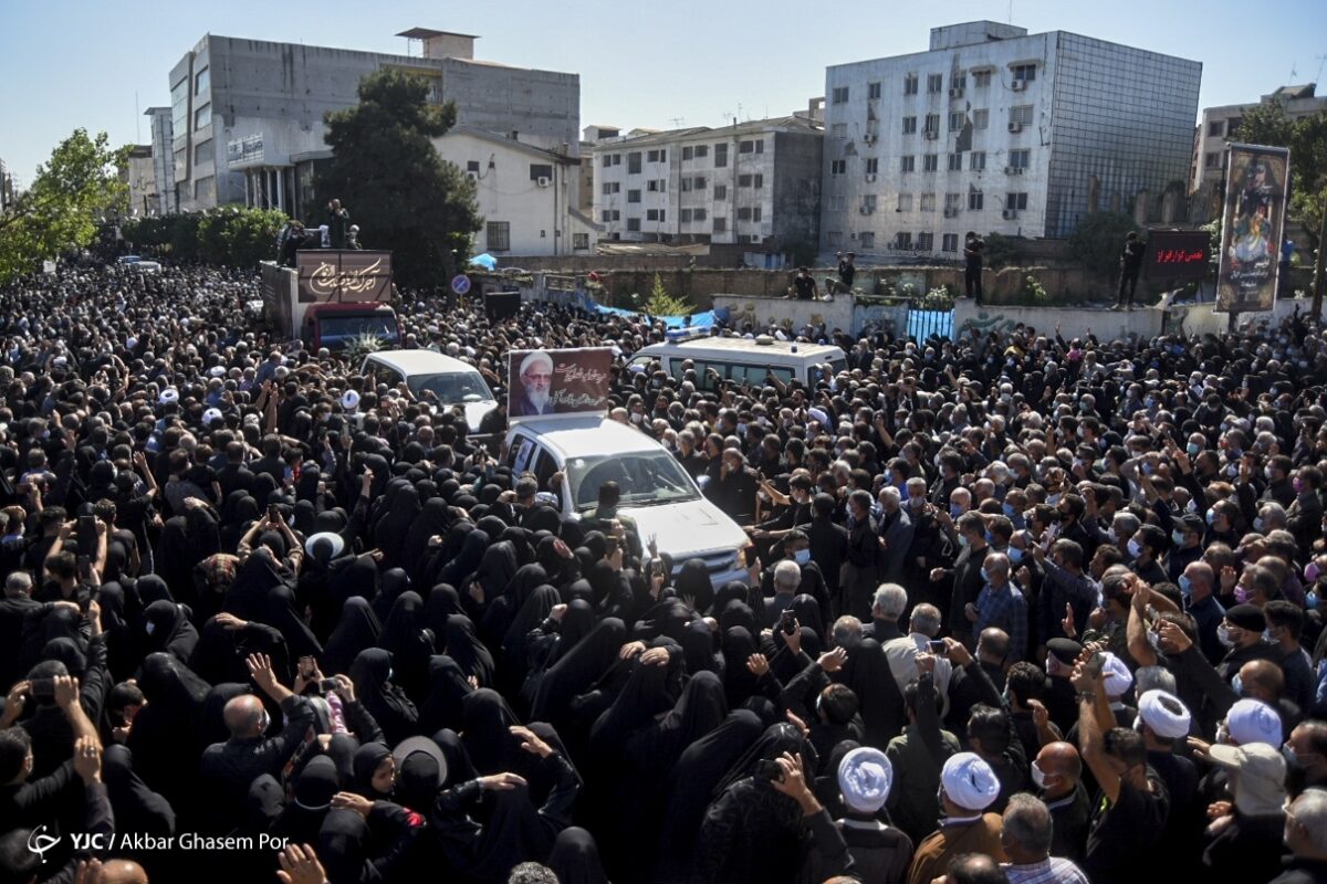 Top Iranian cleric laid to rest in home village