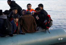 France warns UK about pushing back migrant boats