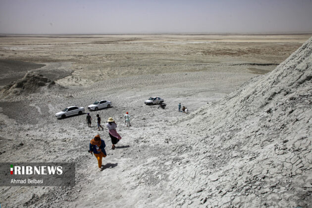 Tong mud domes amazing phenomena in Sistan and Baluchestan 6