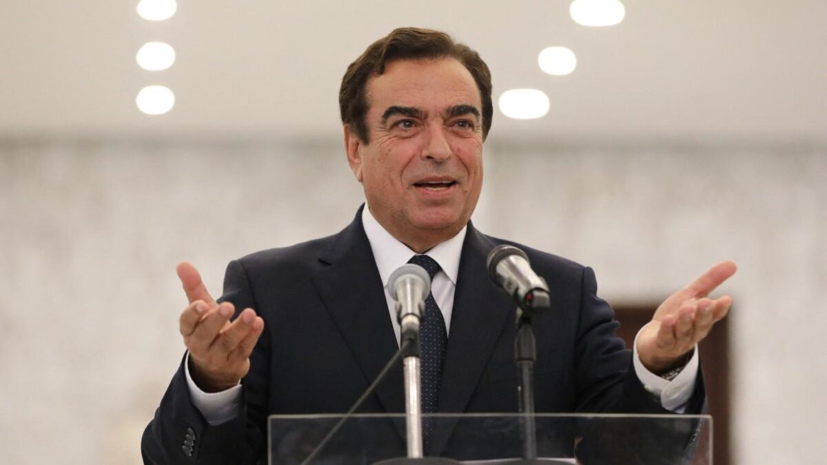 Four nations summon Lebanon envoys over Yemen war criticism