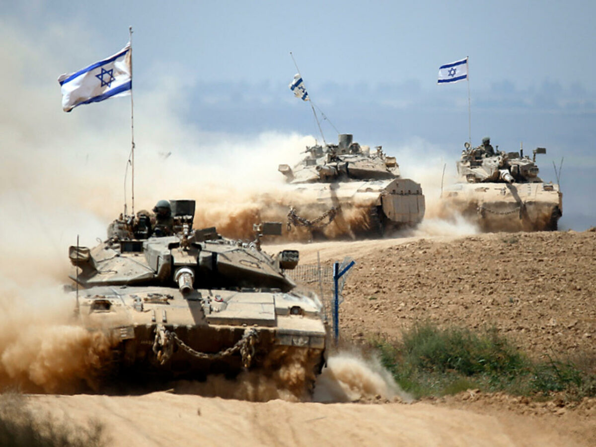 Israeli military transfers tanks to Golan Heights 1 Israeli military transfers tanks to Golan Heights