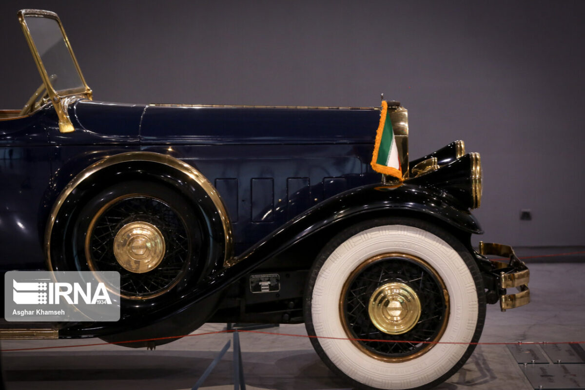 Exhibition of Vintage Cars Opens in Tehran 34 Exhibition of Vintage Cars Opens in Tehran