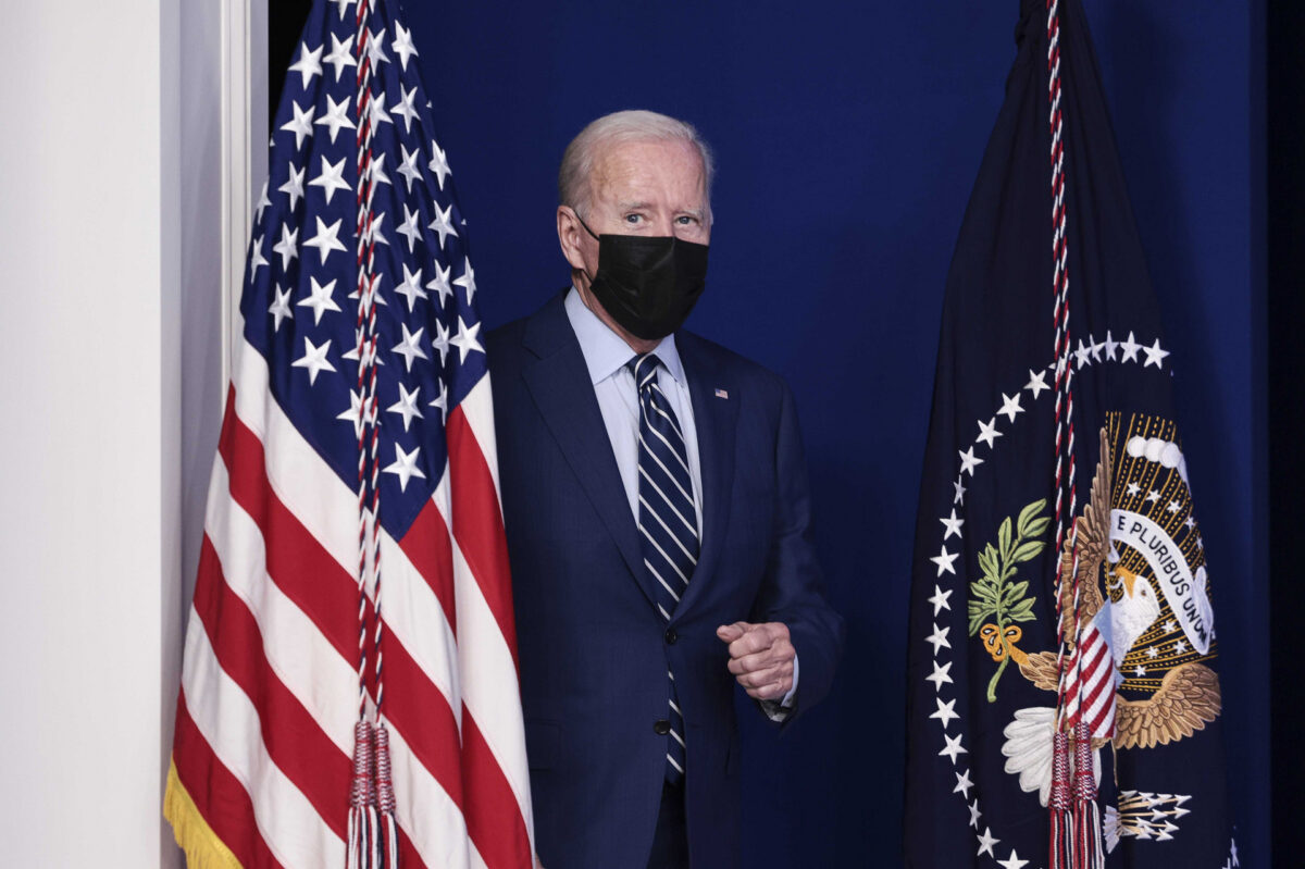 Biden signs budget resolution to keep US govt. open