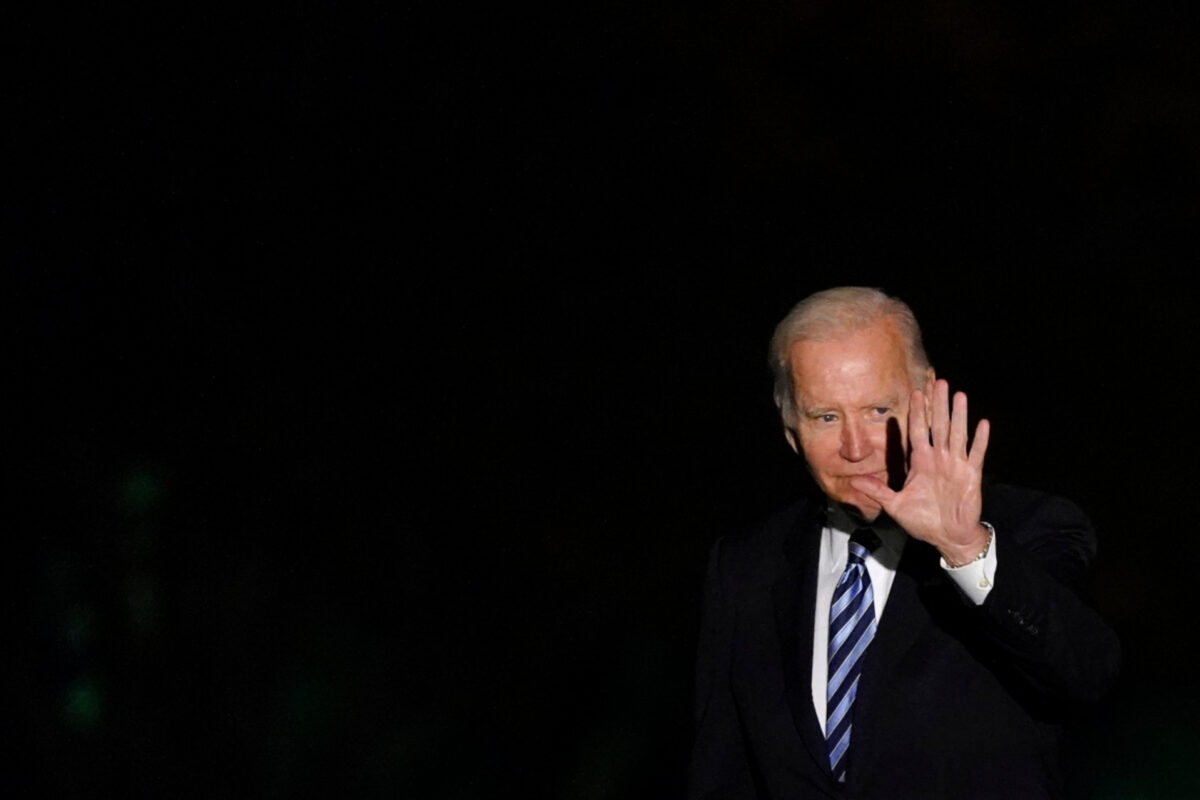 Biden: Supplies of petroleum sufficient to reduce purchase from Iran