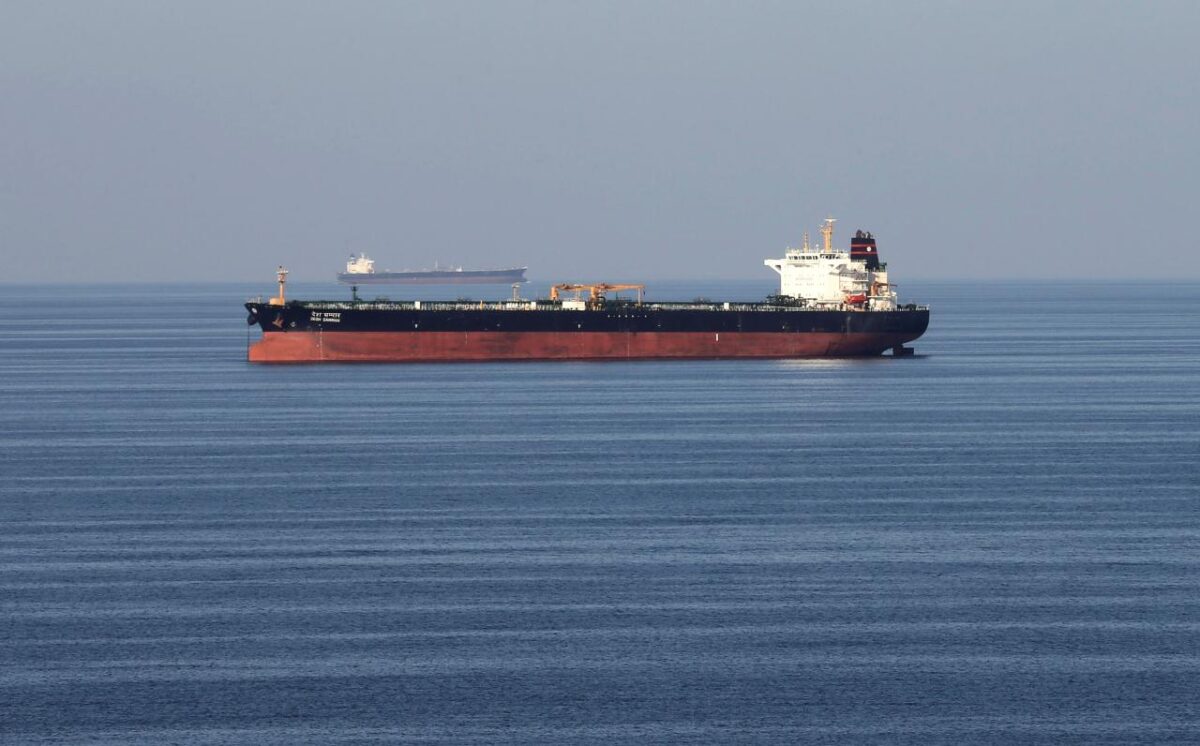 Data: Iran’s monthly oil export revenues at $1.3bn