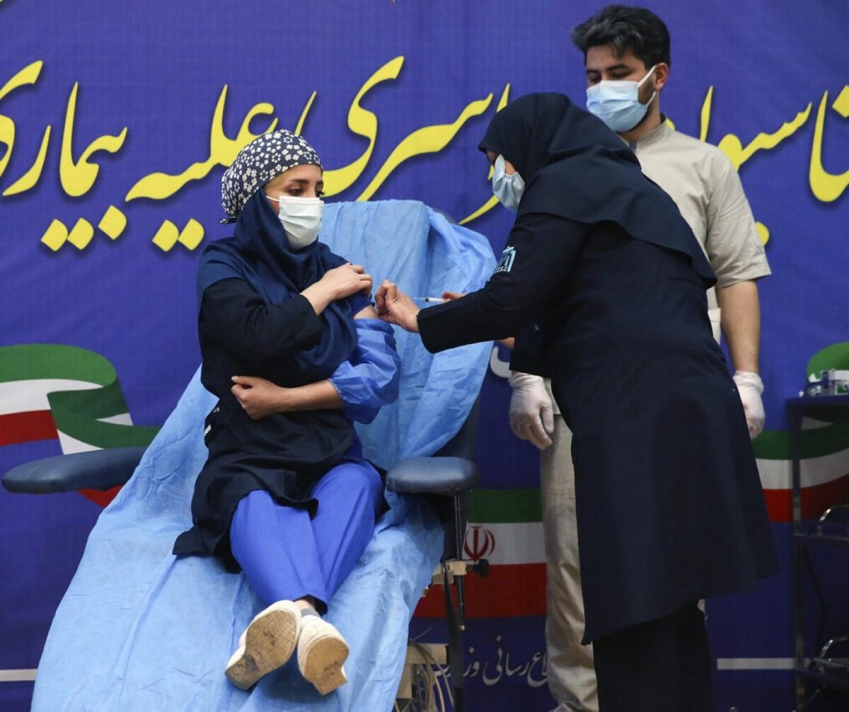 Iran minister urge people to administer covid booster; 44 more deaths