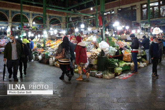 Tajrish Bazaar on the eve of Yalda Night