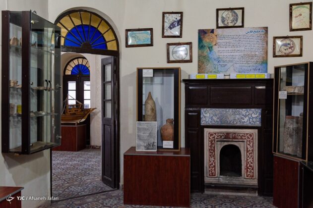 Old mansion and maritime museum side by side in Bushehr 22