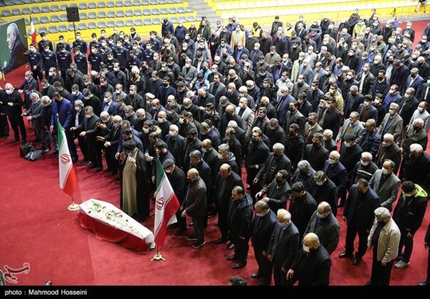 Funeral procession held for former Iranian volleyball and wrestling icon
