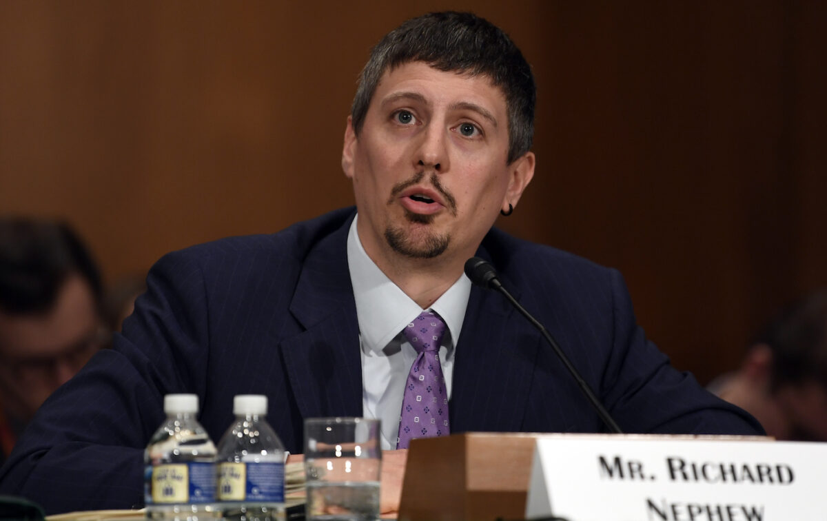 US architect of Iran sanctions leaves negotiation team