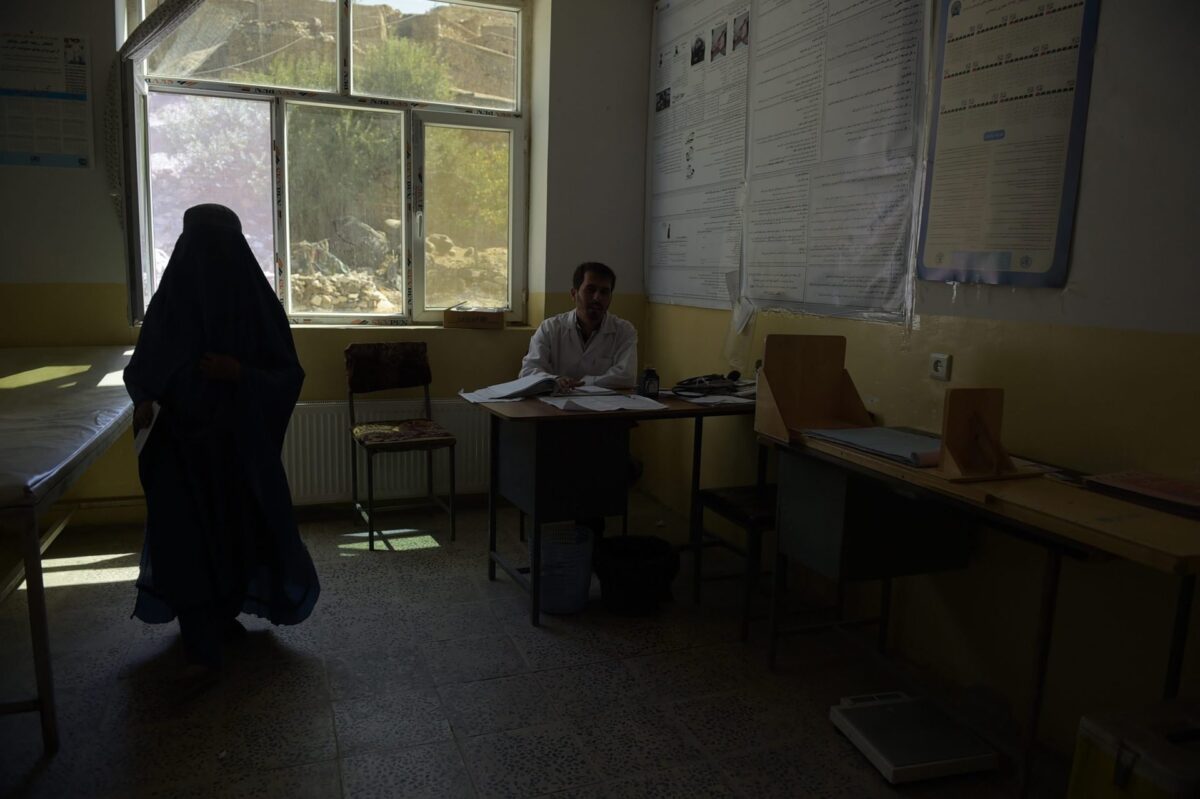 "90% of health centers at risk of closure in Afghanistan"